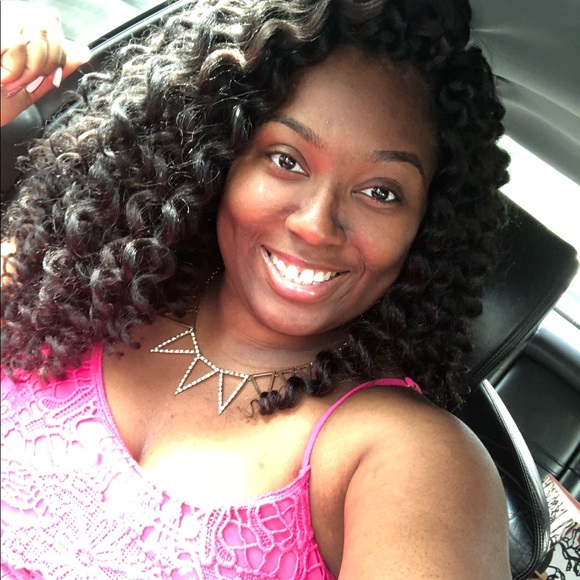 Meet your Posher, Portia - Picture 1 of 1